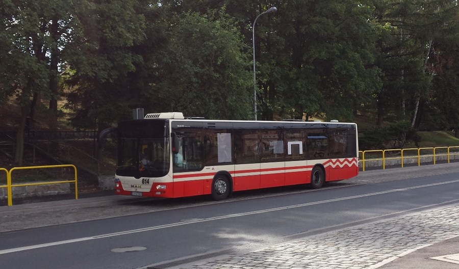 Jelenia Góra znów próbuje kupić dwa autobusy hybrydowe Jelenia Góra znów próbuje kupić dwa autobusy hybrydowe