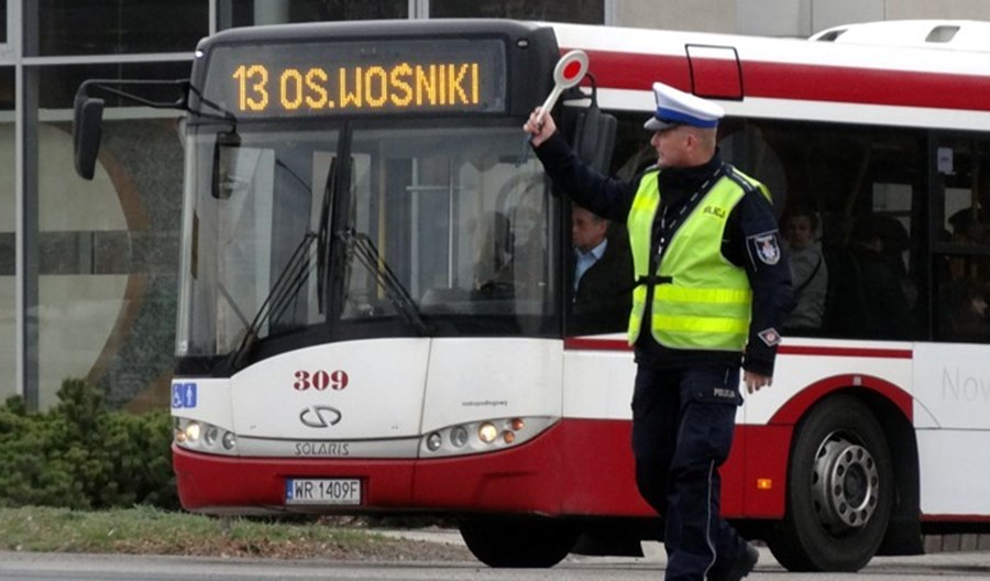 Radom: Papierowe bilety okresowe tylko przez miesiąc Radom: Papierowe bilety okresowe tylko przez miesiąc