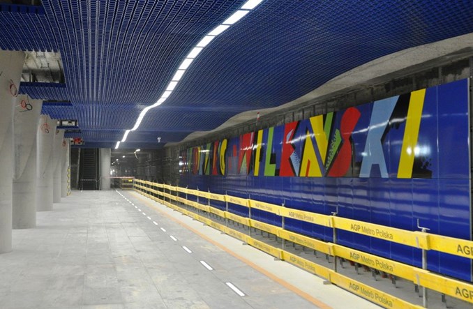 Metro: Granatowy Wileński - najpłytszy i najdłuższy