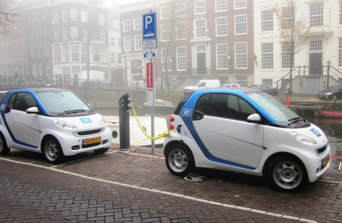 Stolica zastanawia się nad car-sharingiem