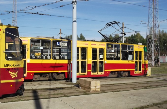 MPK Łódź ostrzega przed „śliską szyną”