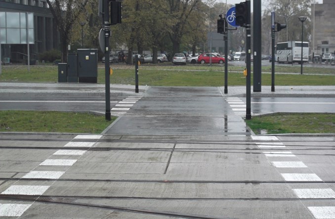 Łódź Fabryczna: Węzeł przyjazny dla pieszych?