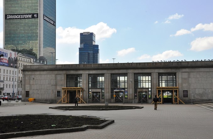 Warszawa: Remont pawilonów na dworcu Śródmieście