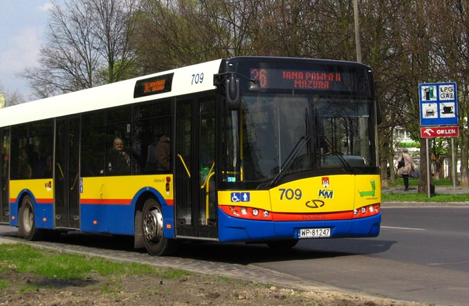 Płock: Dwie oferty na dostawy siedmiu autobusów midi