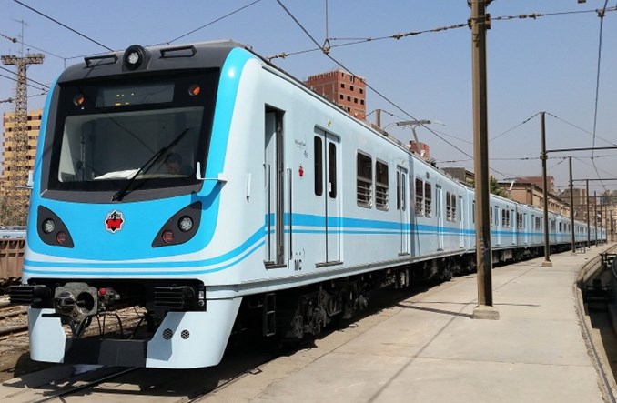 Pierwszy nowy pociąg w kairskim metrze. Będą kolejne