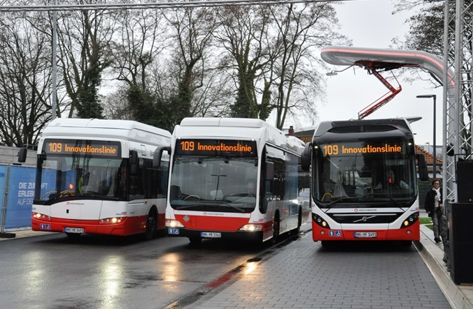 Hamburg stawia na bezemisyjność: przetestują różne autobusy