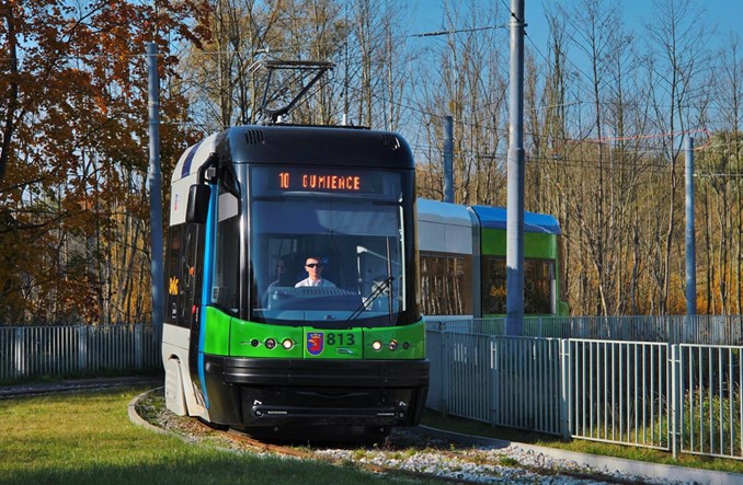 Linia 10 jeździ po nowemu. Jest też Swing