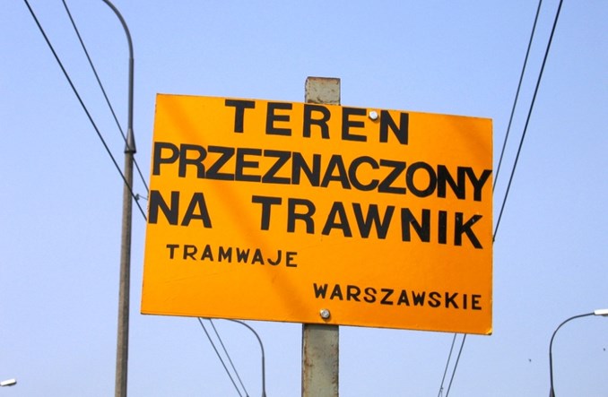 Nieużywana sieć trakcyjna na Kasprzaka znika po… 26 latach