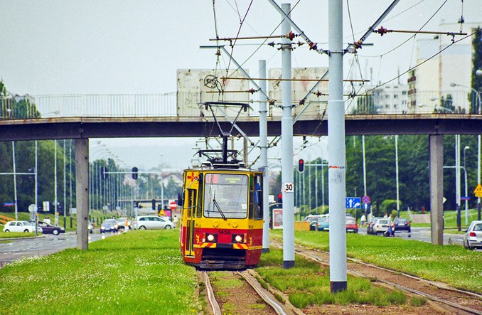 Przejście podziemne, nadziemne czy w poziomie jezdni?