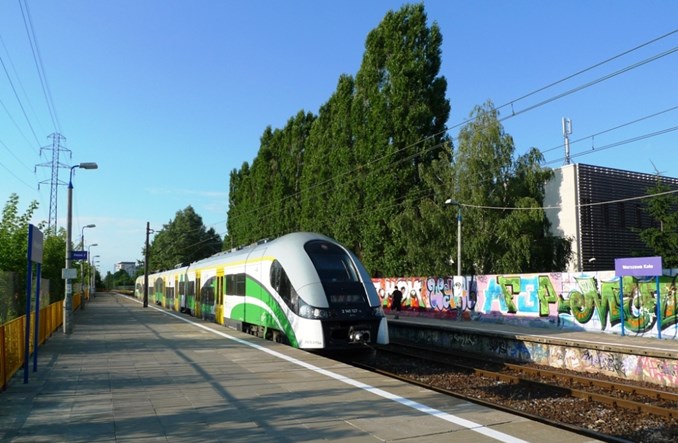 Ministerstwo: Kolejowego ringu w Warszawie nie będzie