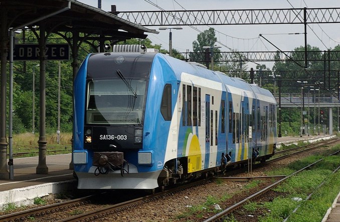 PKM: Odwołanie Newagu oddalone. Pesa dostarczy pociągi