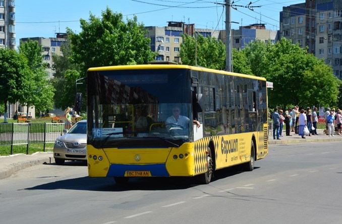 Lwów uruchomi na próbę nocną komunikację