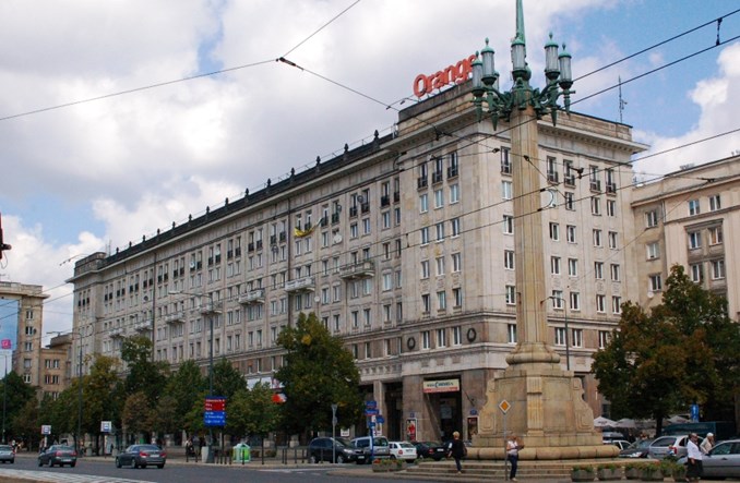 Metro: Brakujące stacje nie powstaną?