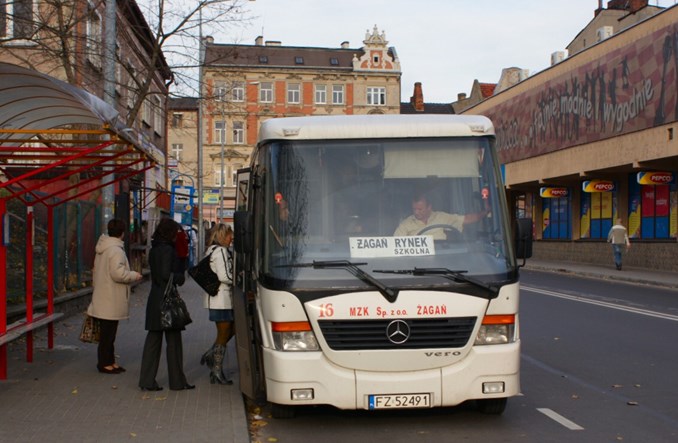 Żagań myśli nad bezpłatną komunikacją