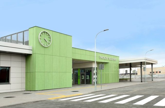 Sześć dworców systemowych w woj. mazowieckim i wielkopolskim. Drugie podejście