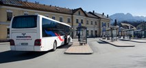 Zakopane. Dworzec autobusowy przeszedł przez ulicę