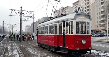 Warszawa: Pierwsze testowe tramwaje pojechały na Nowodwory