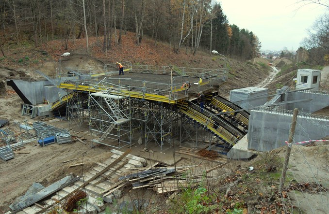 Bariery w rozwoju PKM: brak integracji taryfowej i spóźniony przetarg taborowy
