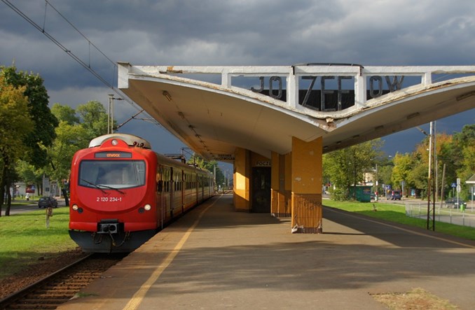 ZTM Warszawa: 21 linii zsynchronizowanych z pociągami