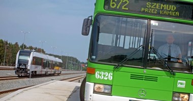 Pomorska Komunikacja Samochodowa dowiezie do PKM. Na jednym bilecie