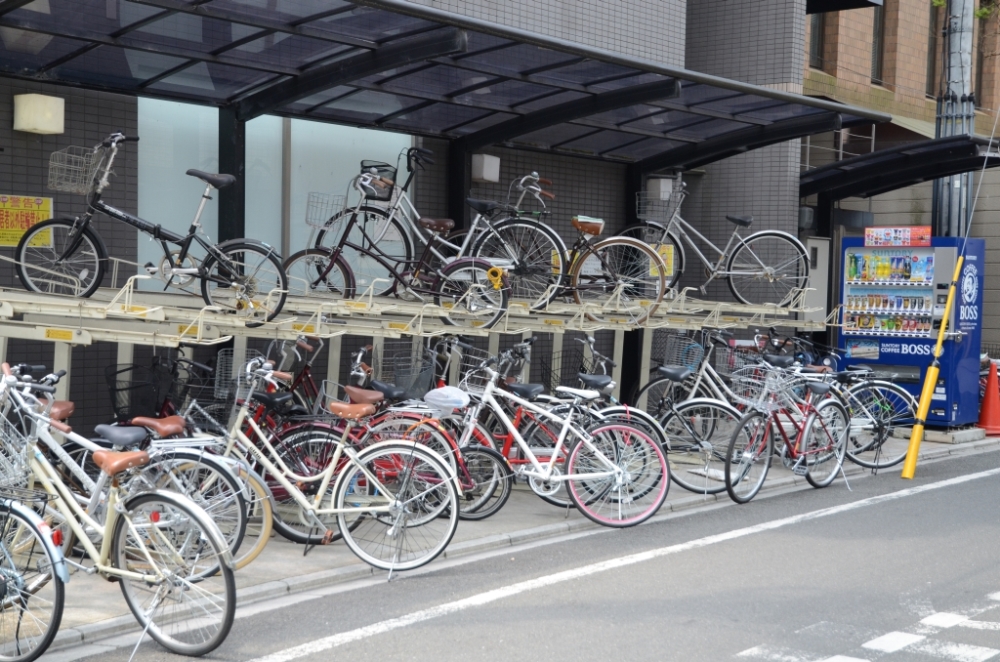 Parking rowerowy jakich pełno w japońskich miastach. Wyjątkowo Kioto