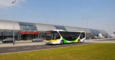 Nie wiadomo za co sfinansować kolei do lotniska w Modlinie