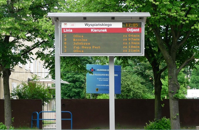 Gdańsk rozwija informację pasażerską dzięki Tristarowi