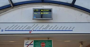 Metro uruchamia ekrany informacji pasażerskiej na antresolach stacji