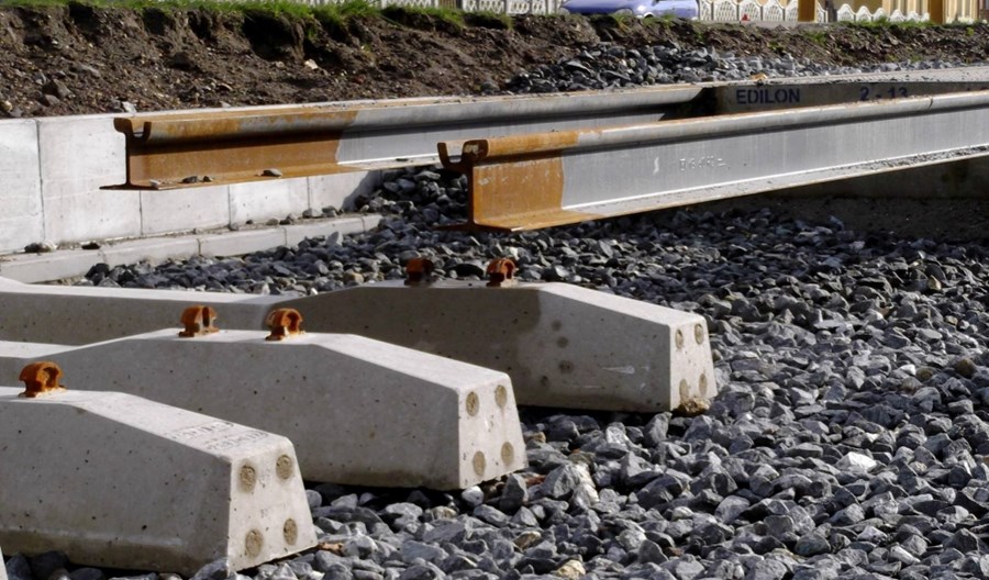10 ofert na budowę nowej trasy tramwajowej w Katowicach 10 ofert na budowę nowej trasy tramwajowej w Katowicach