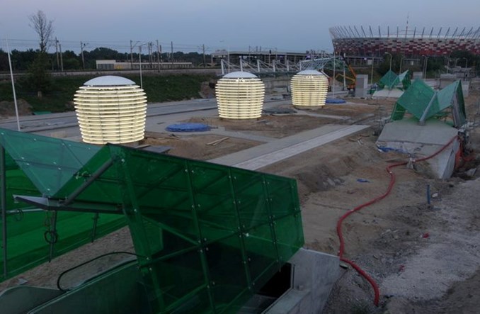 Metro: Świetne lampiony na Stadionie