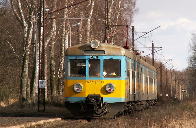 Jak uczynić pociąg nieatrakcyjnym? Zapraszam do Ustki…
