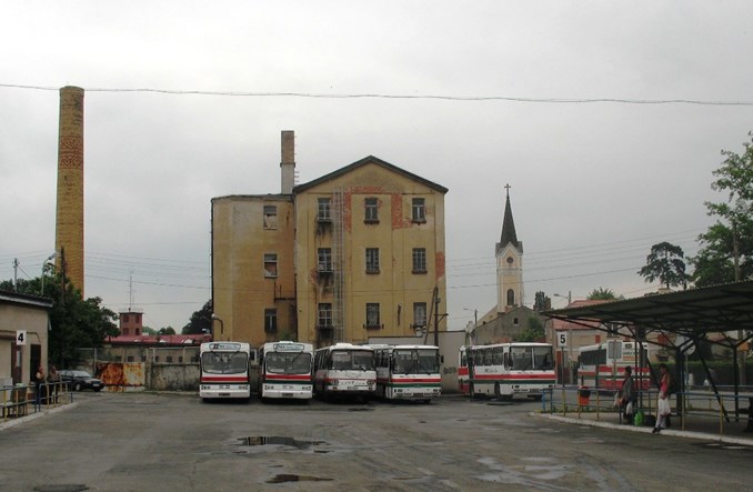 Jak upadała autobusowa komunikacja regionalna