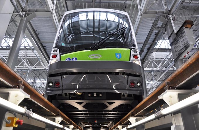 Stadler wykupuje część tramwajową Solarisa