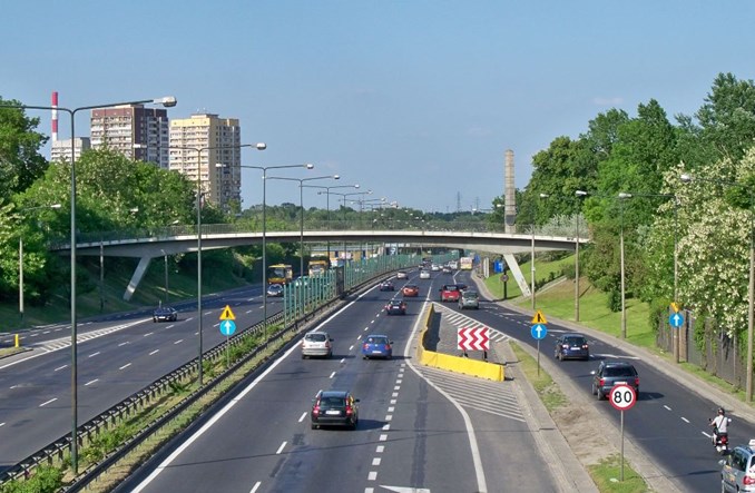 Warszawskie windy pod specjalnym nadzorem. Zaczną wreszcie działać?