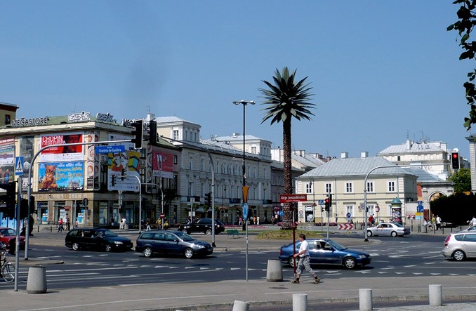 Warszawa: Al. Jerozolimskie bardziej przyjazne pieszym?