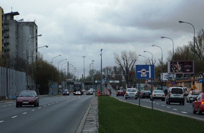 Warszawa: Jak poszerzenie Wału Miedzeszyńskiego zwiększyło ruch