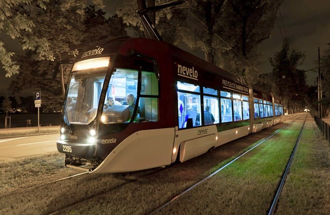 Nevelo - pierwszy tramwaj Newagu