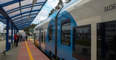 Szczecin-Goleniów: Urzędnicza gafa podczas układania rozkładu jazdy pociągów lotniskowych