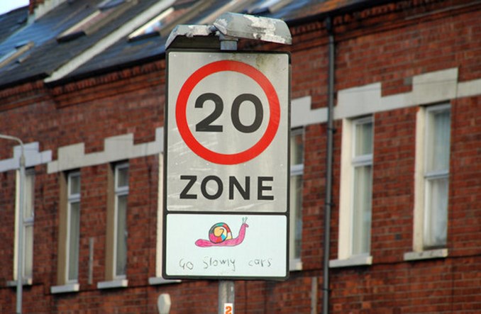 Edynburg zwalnia do 20 mil/h. W prawie całym mieście