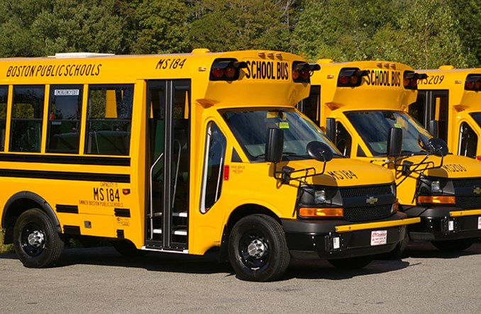 Boston. Bilet miesięczny zamiast gimbusa. Rodzice się boją