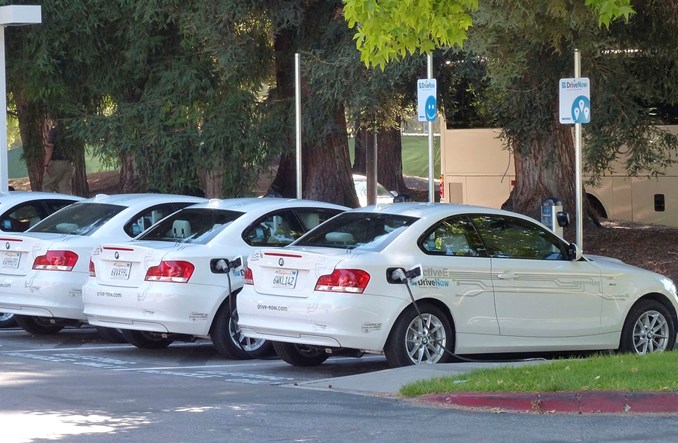 Warszawa uruchomi car–sharing w połowie 2017 r.