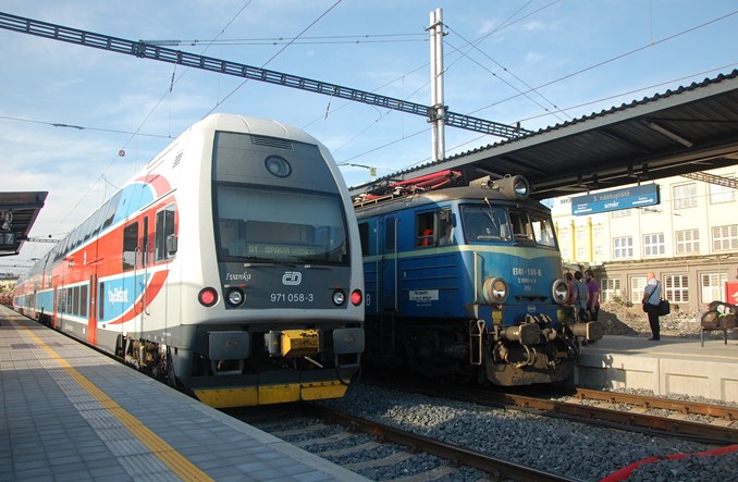 Dworzec w Cz. Cieszynie. Inwestor tnie koszty, miasto protestuje