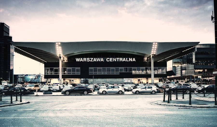Warszawa. Dworzec Centralny im. Stanisława Moniuszki? Warszawa. Dworzec Centralny im. Stanisława Moniuszki?