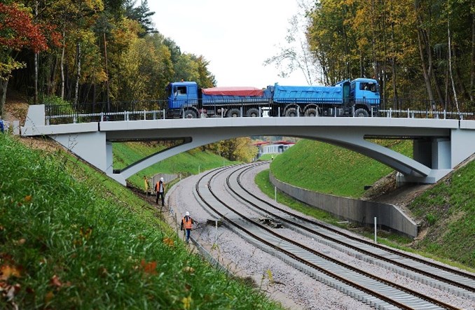 PKM. Ruszyły próby obciążeniowe wiaduktów 