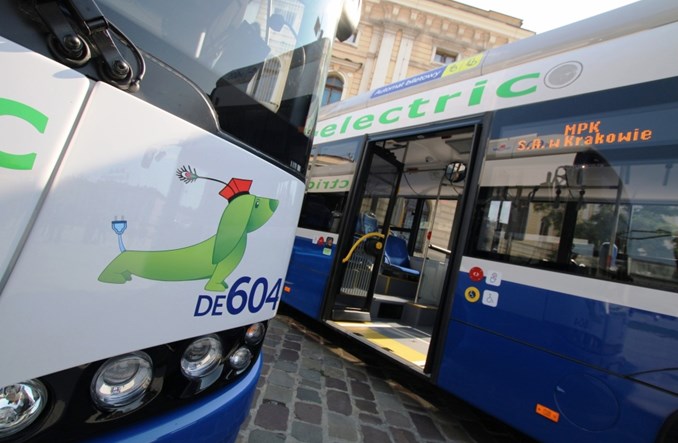 Emilewicz: W 2019 r. pierwsze elektrobusy z programu E-bus. Polska potęgą? 