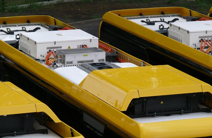 Warszawskie elektrobusy wożą już pasażerów