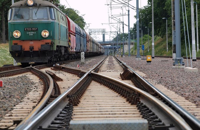 ZUE: 800 mln zł w portfelu zamówień