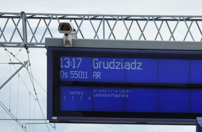 Informacja publiczna? Interes spółki? Spór o monitoring na dworcach