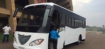 Uganda. Elektrobus na panele słoneczne. Gdzie, jak nie tam?