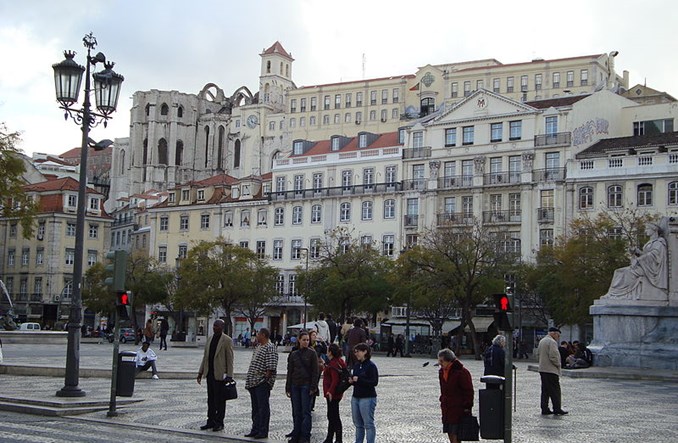 Dlaczego czerwone światło dla pieszych nie ma sensu